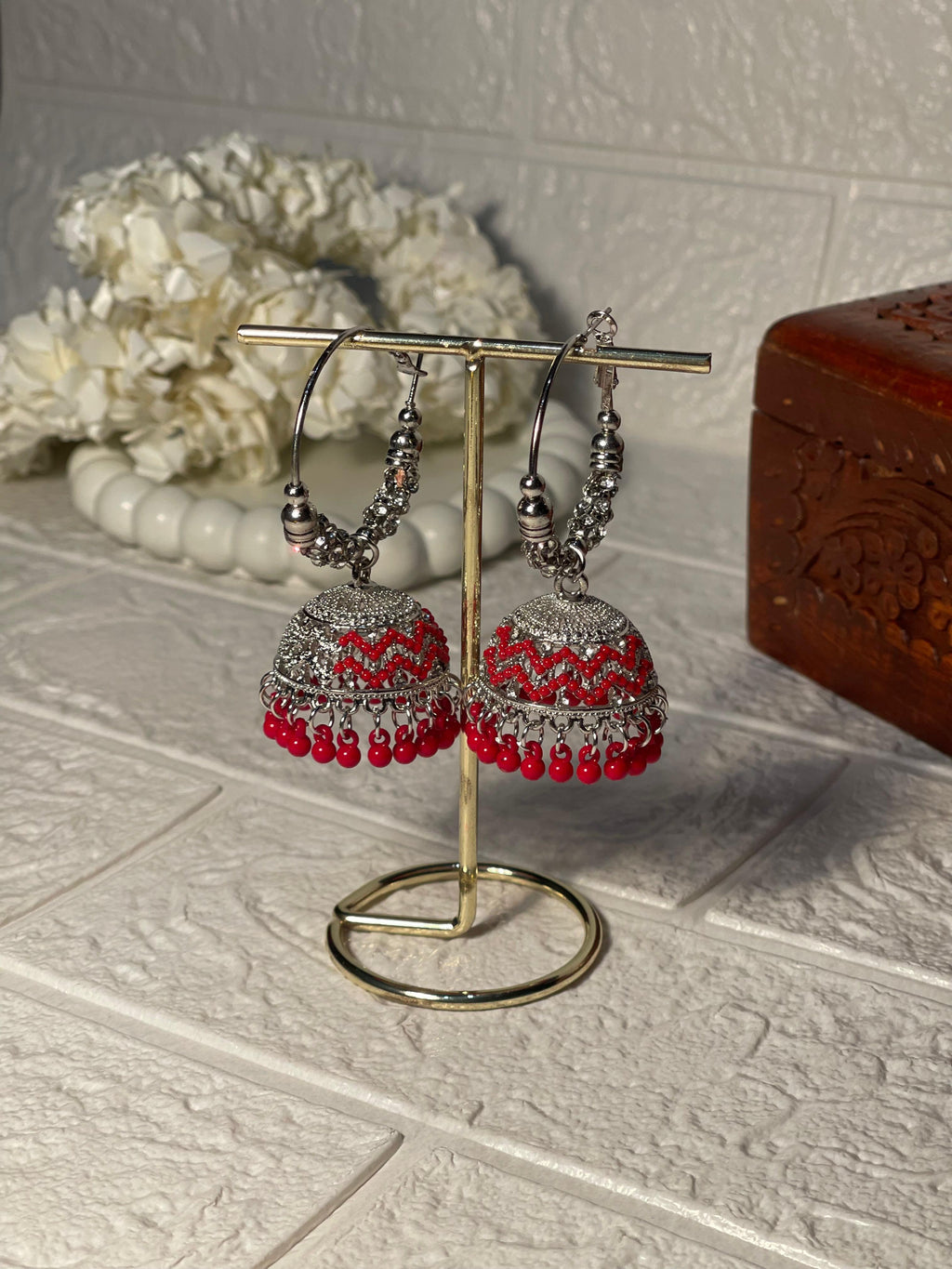 Bano bali - Silver and Red dotted