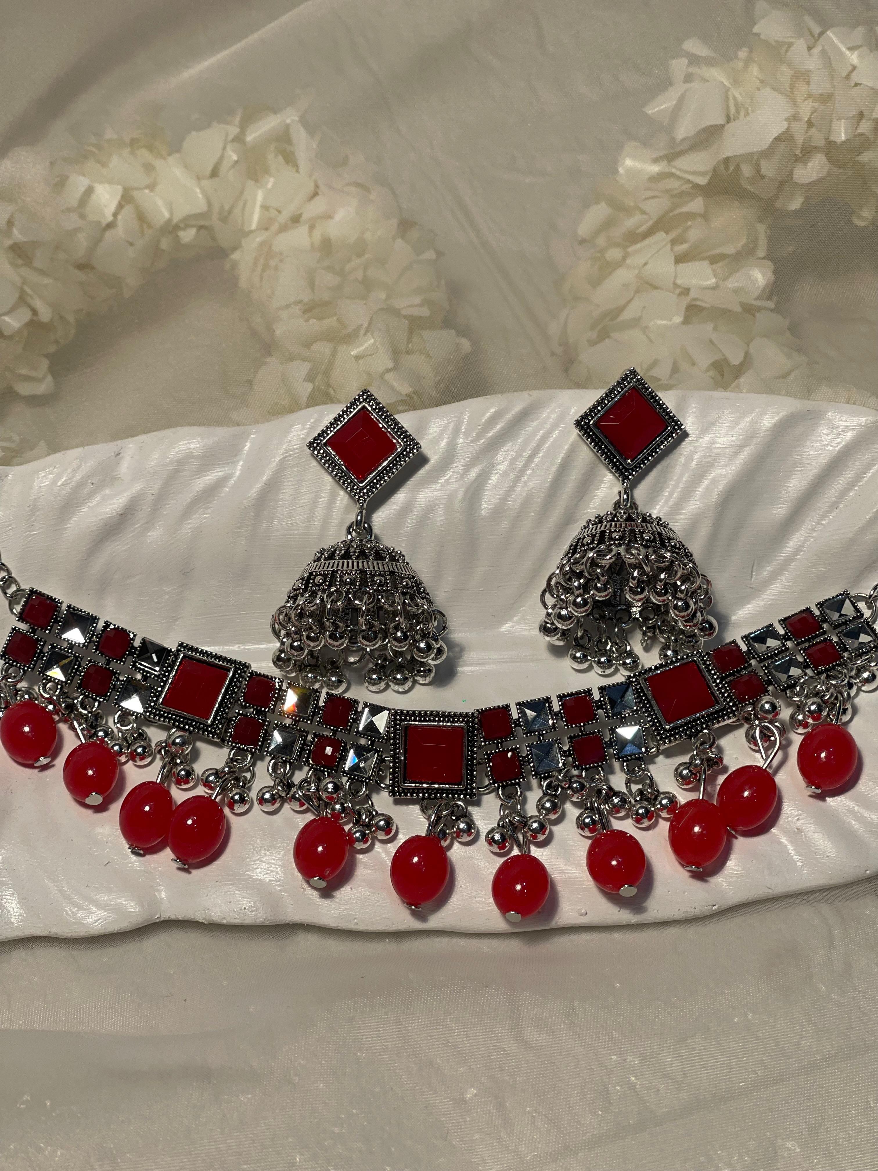 Chakoor Set-red(Gulbano Collection)