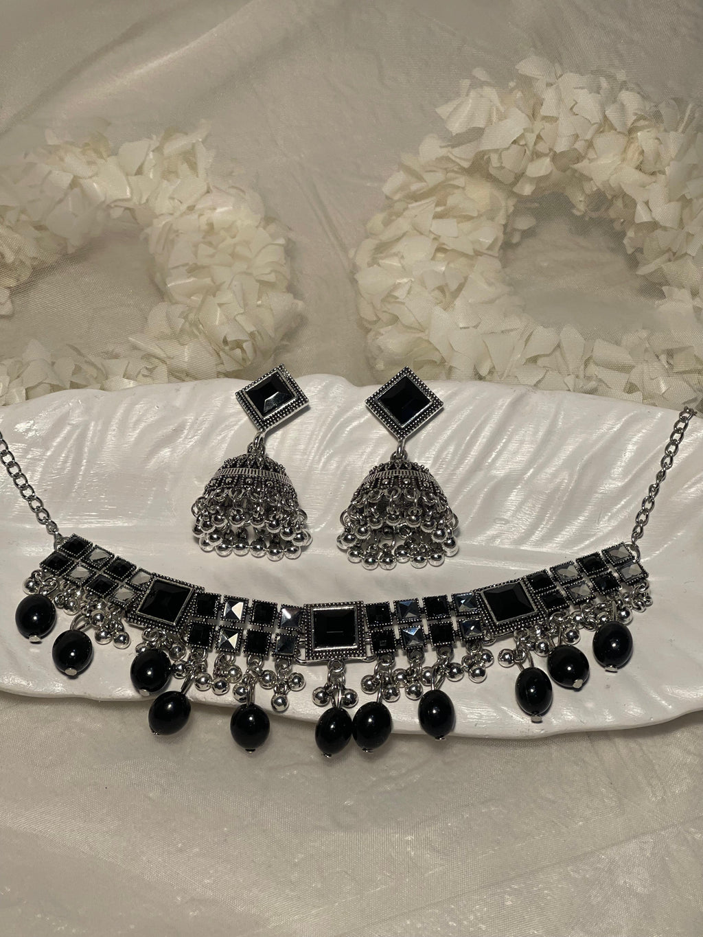 Chakoor Set-black(Gulbano Collection)