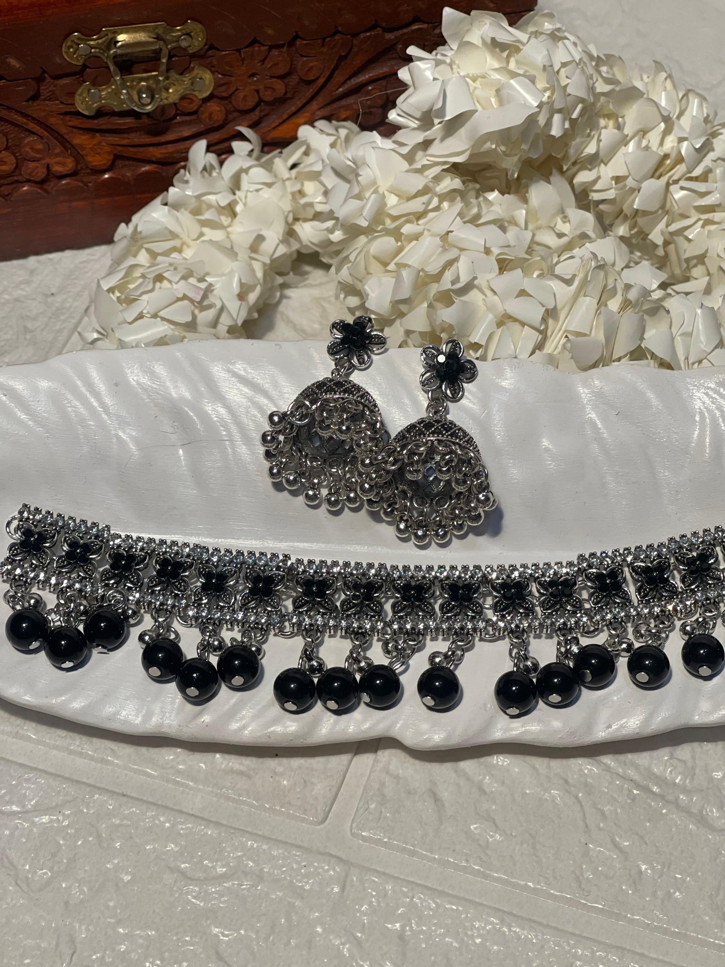 phool set Silver with black beads-(Gulbano collection)
