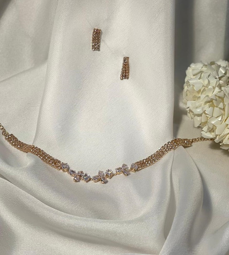 Chamak Phool Set Gold(meharbano collection)