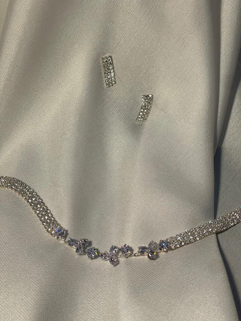 Chamak Phool Set silver (meharbano collection)