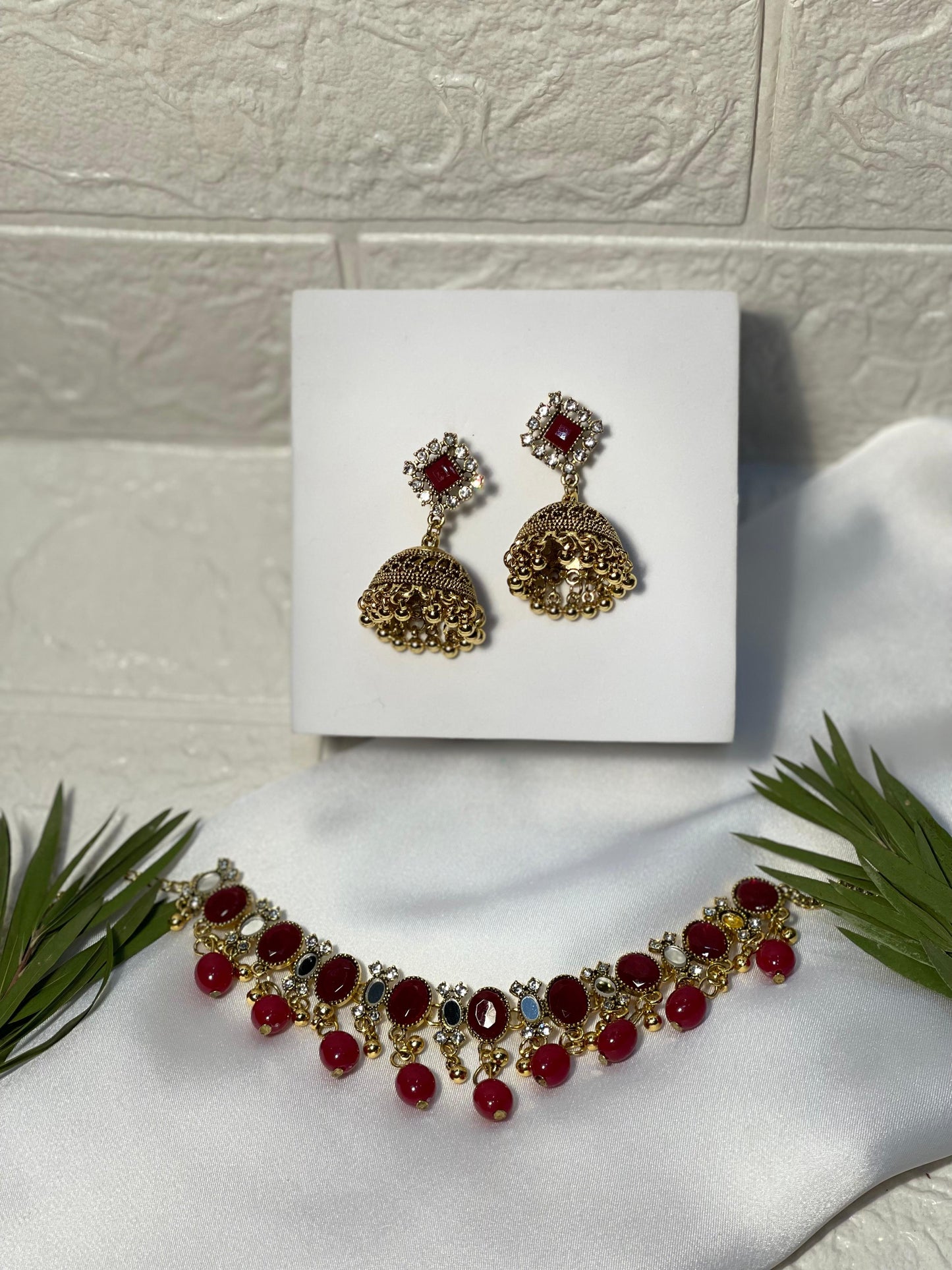 Gol set gold with maroon beads-(Meharbano collection)