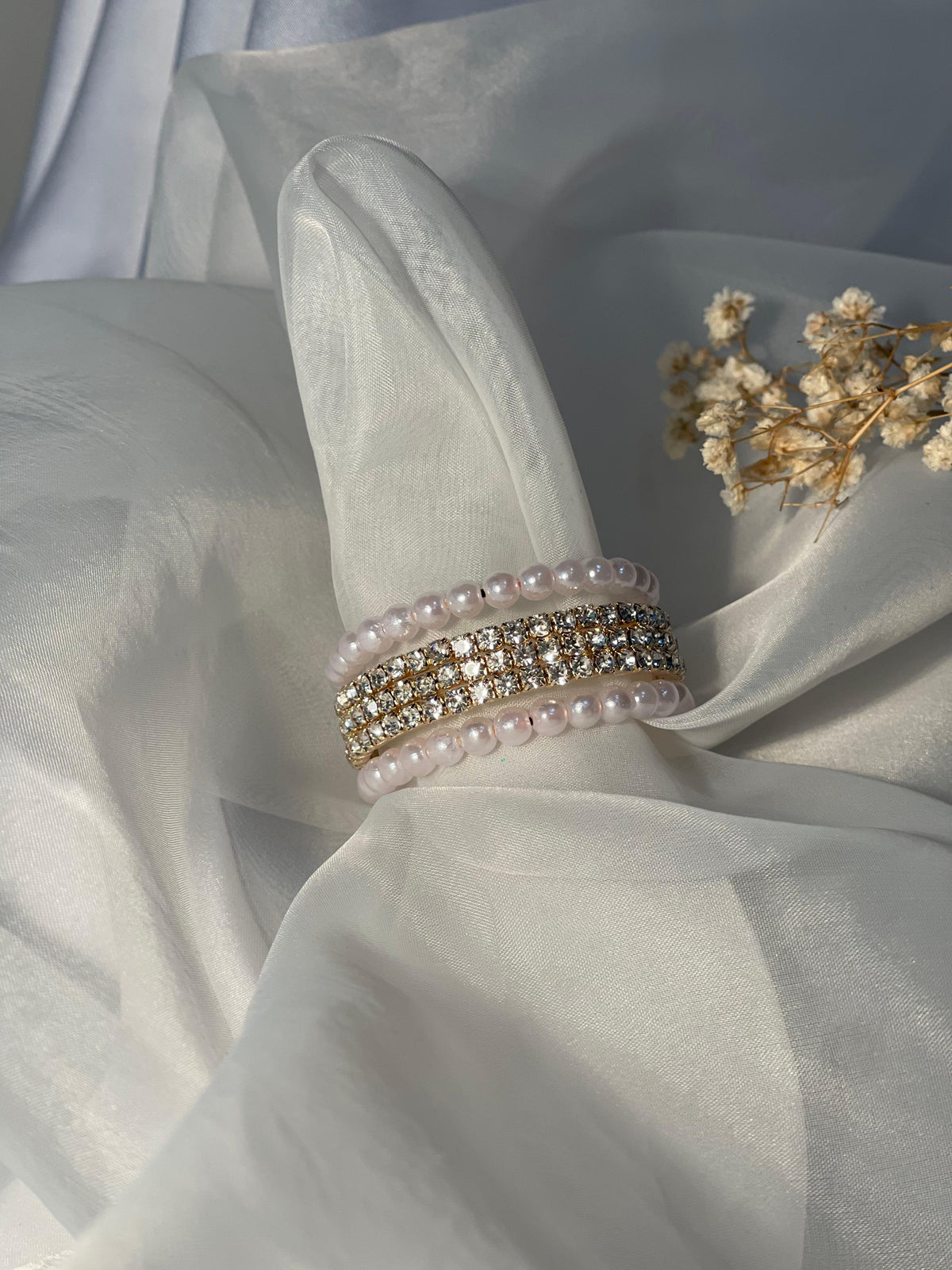 kids bangle/bracelet pearl and beads Gold (baharbano collection)