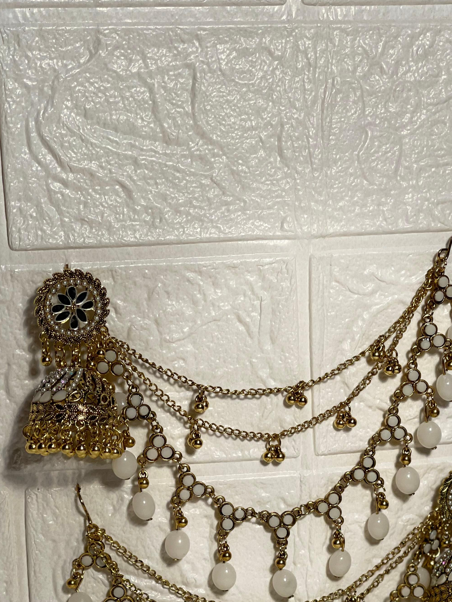 Gol Phool 3 lari saharay gold and grey (baharbano collection)