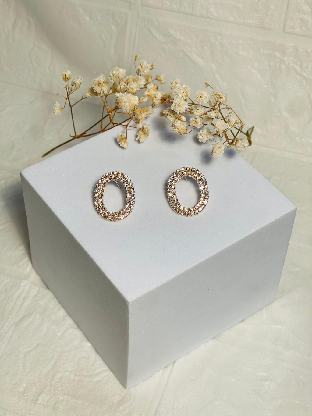 Gold Oval - (Baharbano)