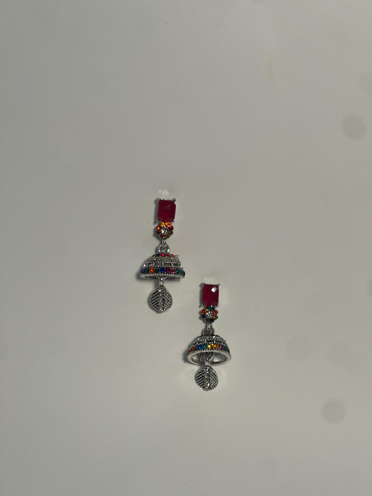 Aik patla latkan with stone red and multi- (Baharbano)