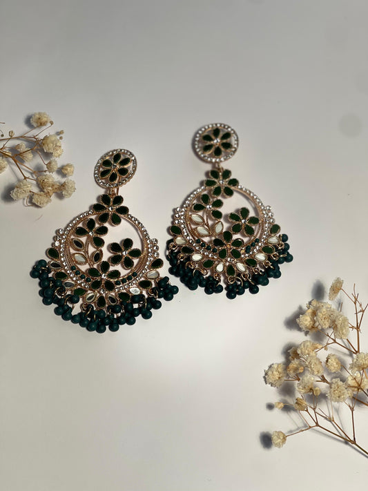 Phool Earring gold and green(Mahbano)