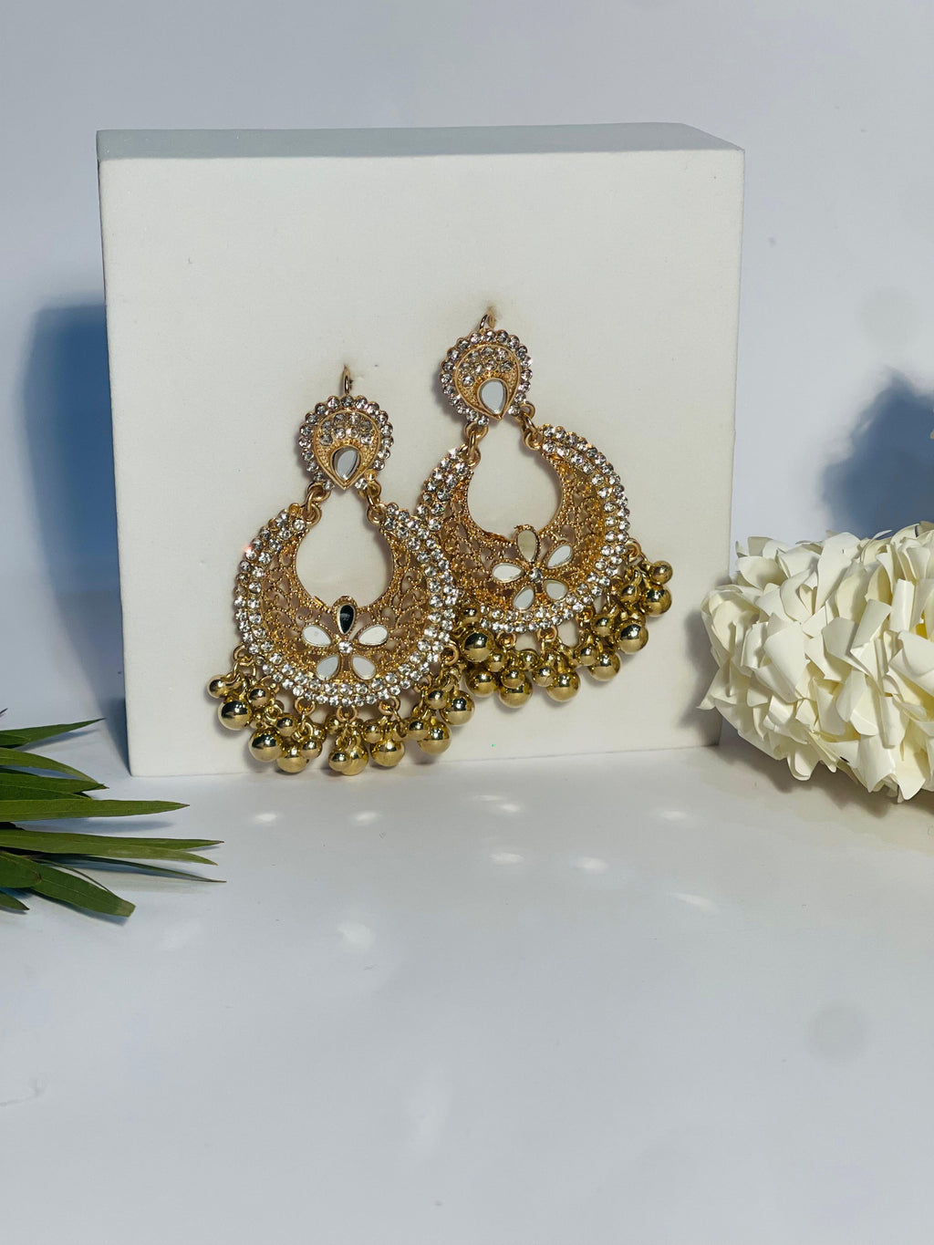 Ghungroo earrings gold(Mahbano)