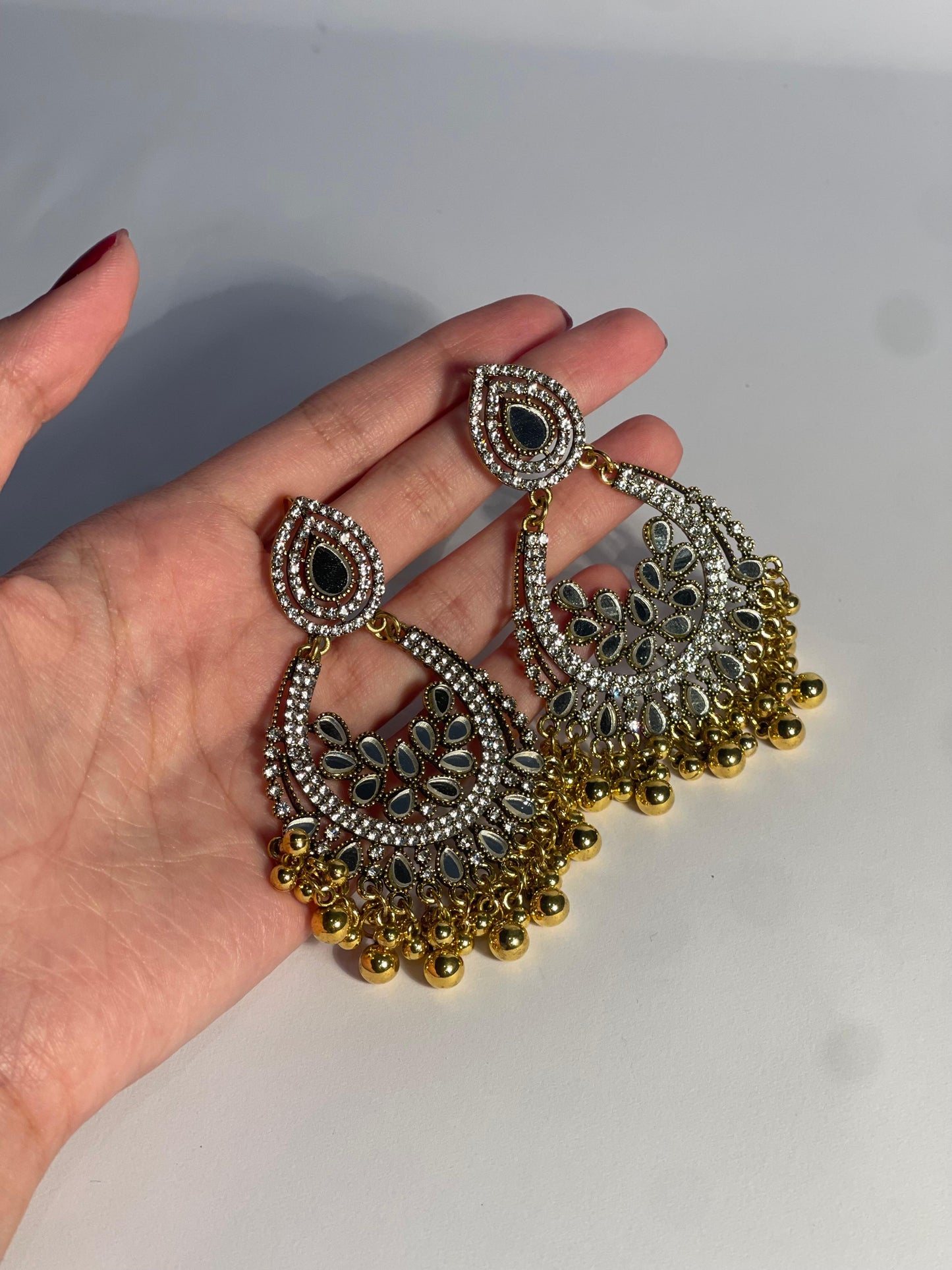 half moon paisley gold(Mahbano)