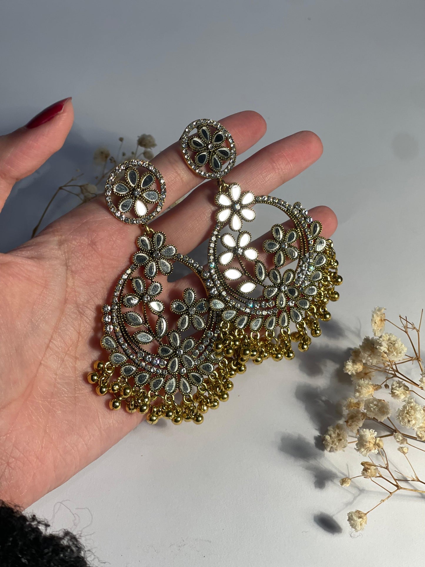 Phool Earring antique and sheesha (Mahbano)