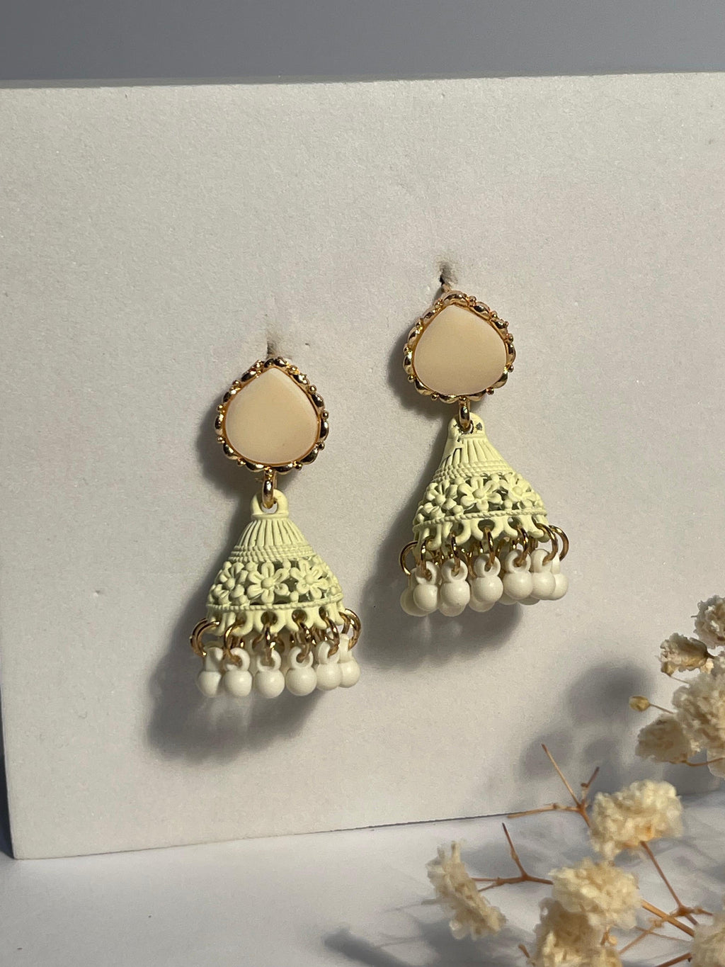 Droplet matt beige (Mahbano)