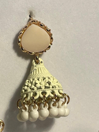 Droplet matt beige (Mahbano)