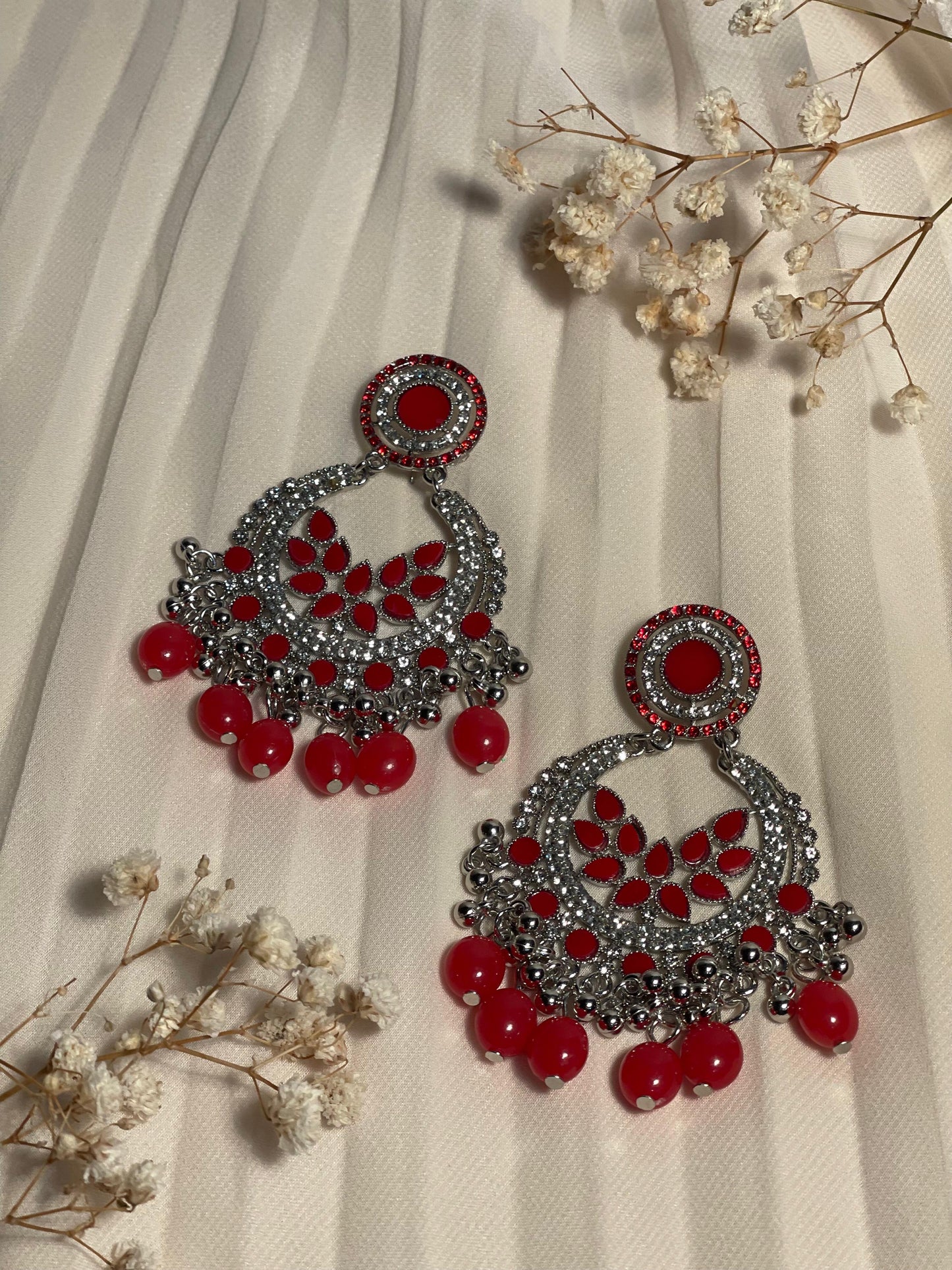 Nageen Earrings red and silver(Mahbano)