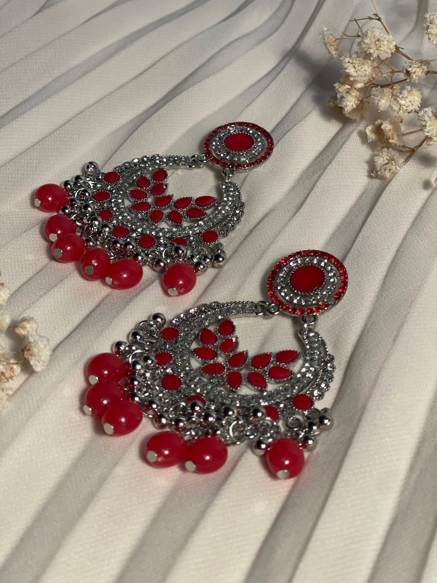 Nageen Earrings red and silver(Mahbano)