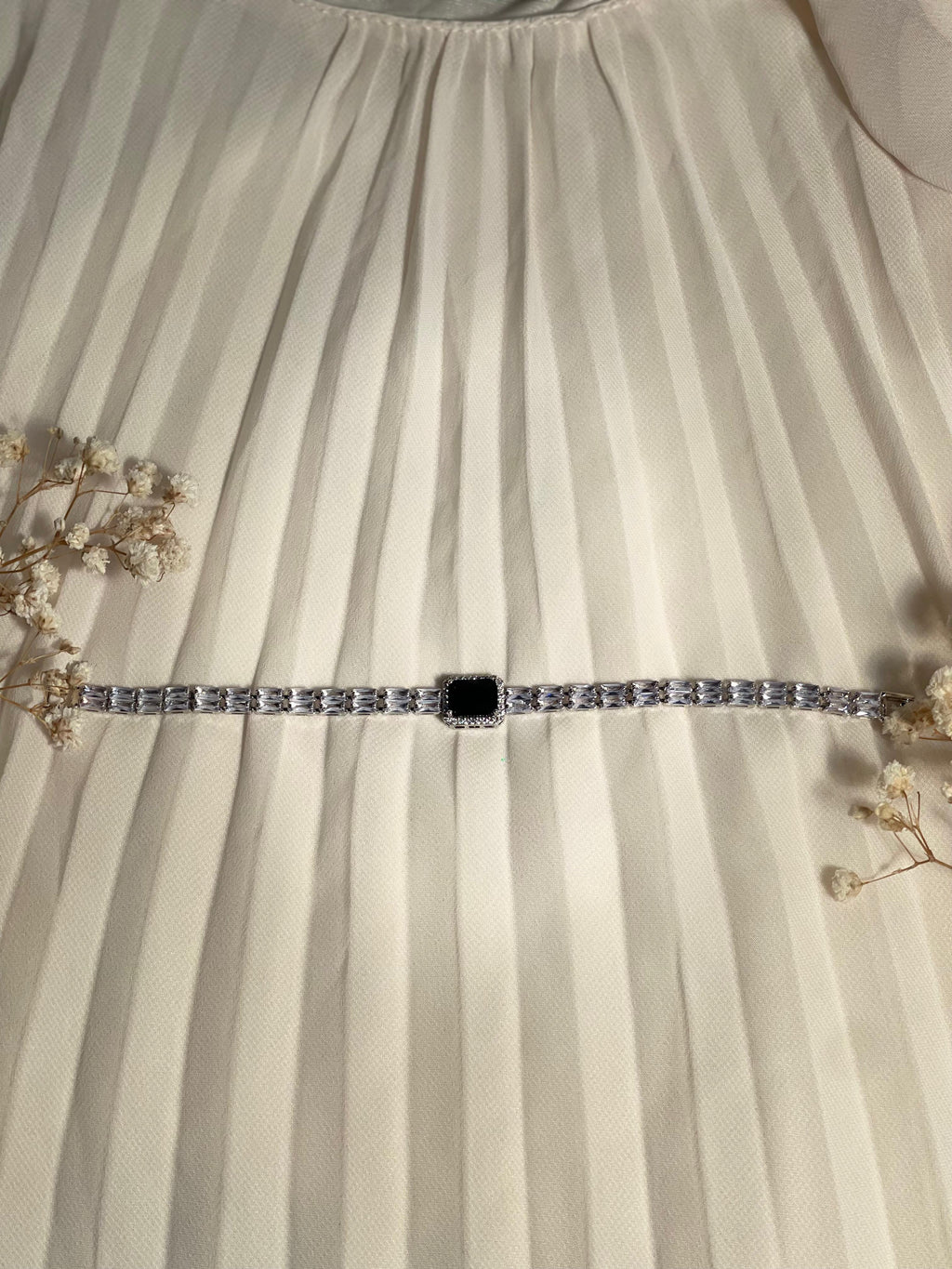 Gem Stone Bracelet black rectangle (Mahbano)