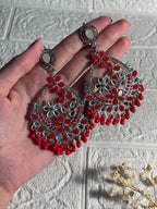 Phool Earring silver and red (Mahbano)