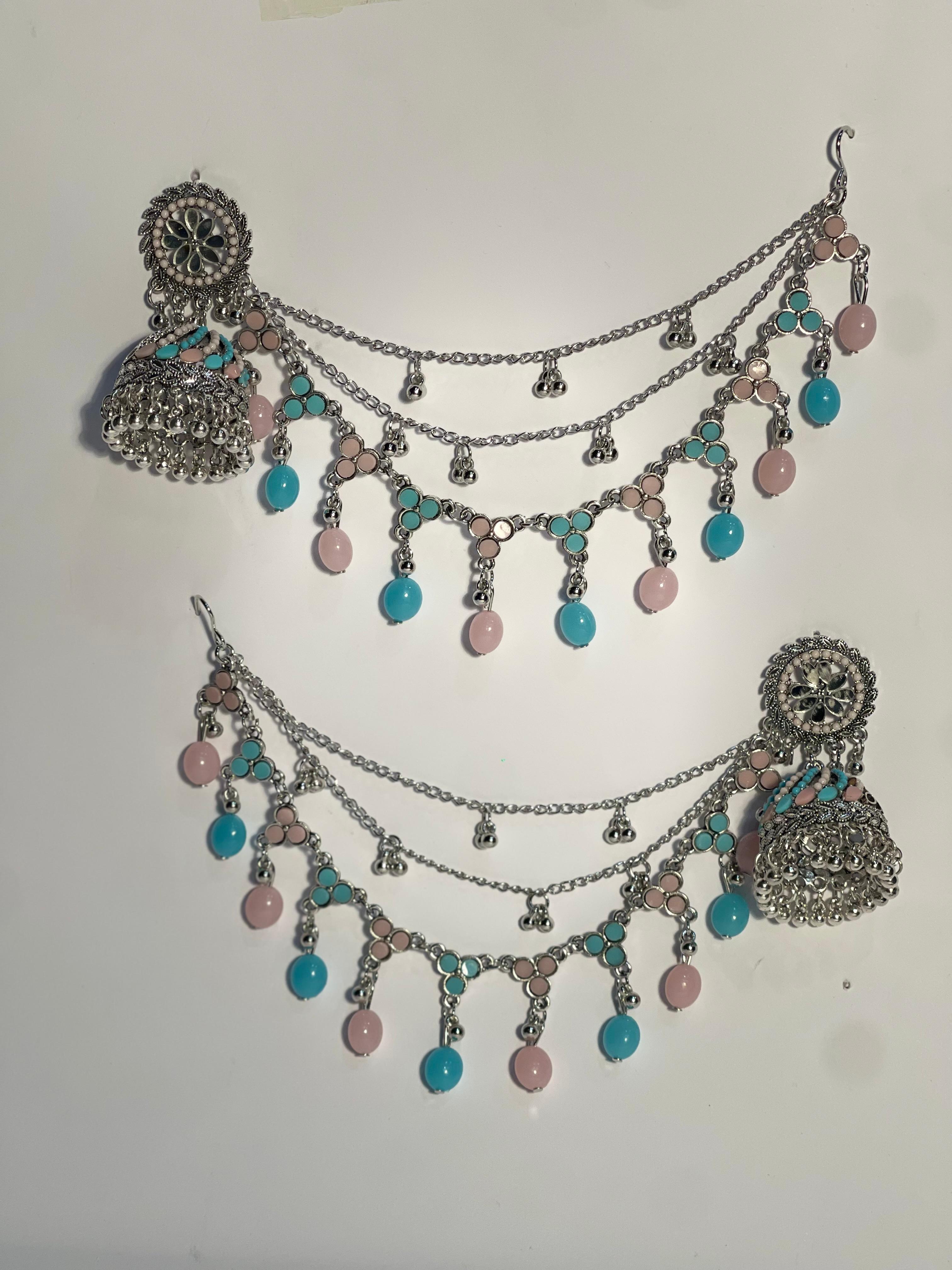 Gol phool teen lari saharay with pink and blue beads (Mahbano)