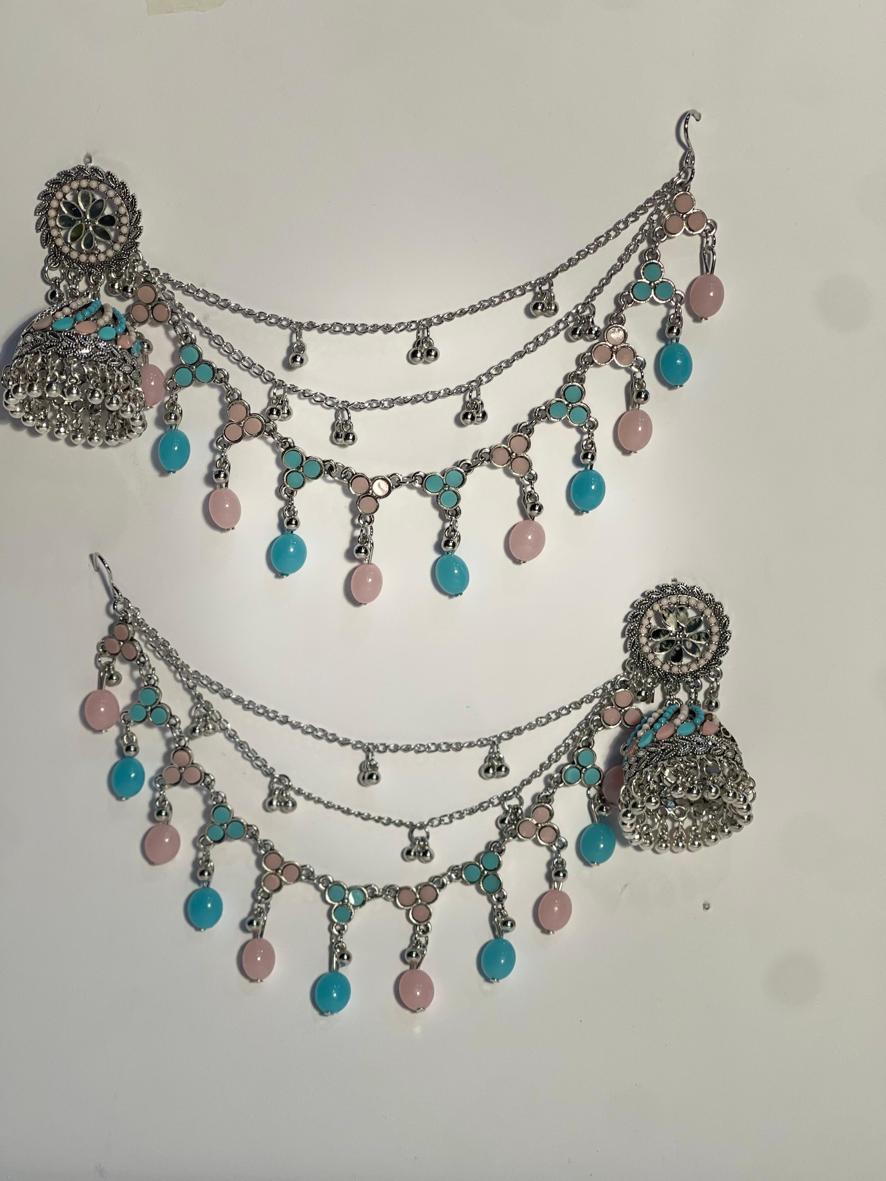 Gol phool teen lari saharay with pink and blue beads (Mahbano)