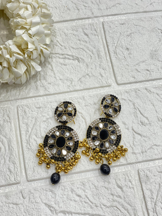 Fatima earring gold and black(Sheharbano)