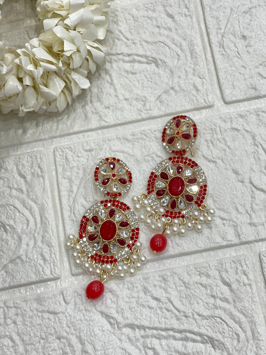 Fatima earring white and red (Sheharbano)