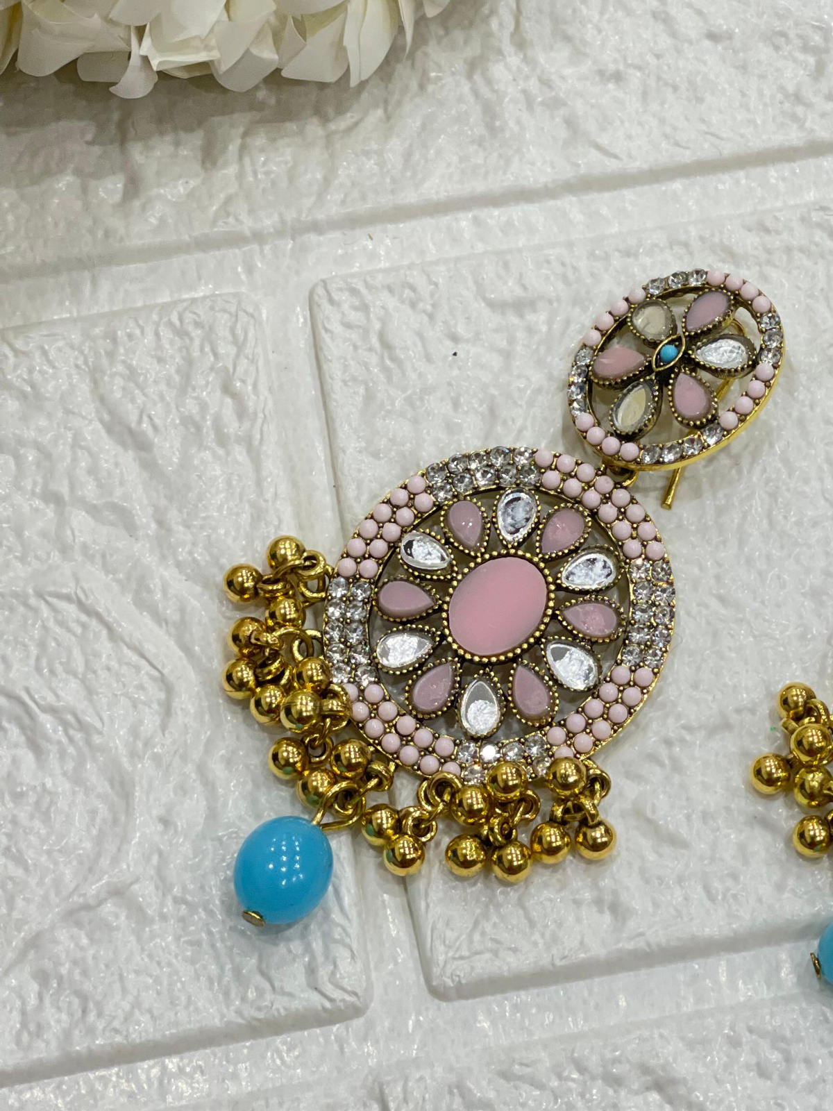 Fatima earring gold,pink and turquoise(Sheharbano)