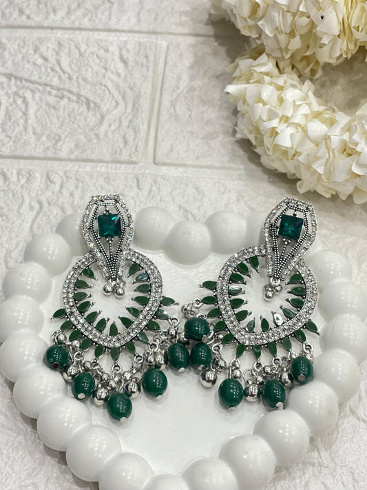 Fizza earring silver and green(Sheharbano)