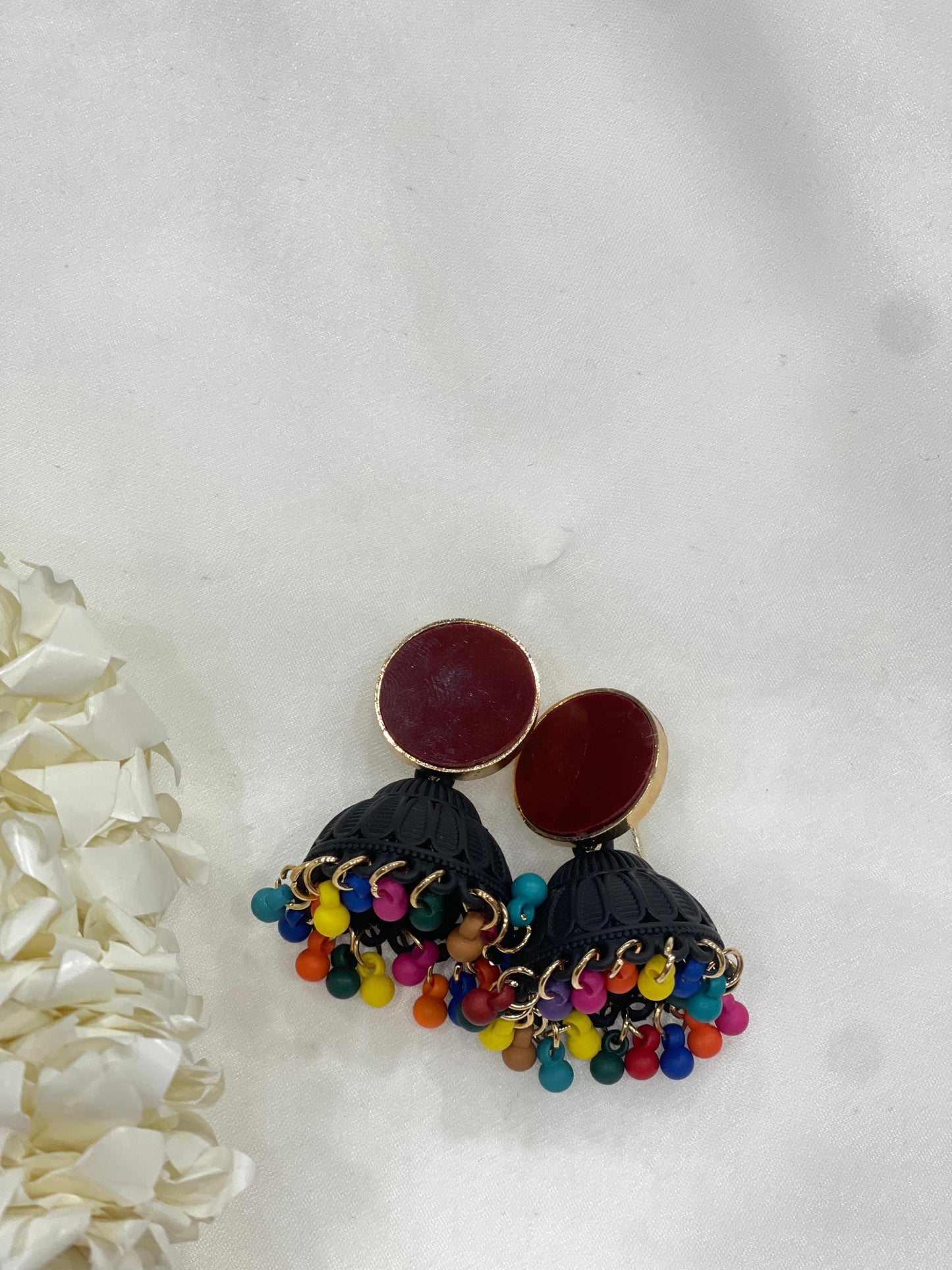 Gol matt jhumka black and multi(Sheharbano)