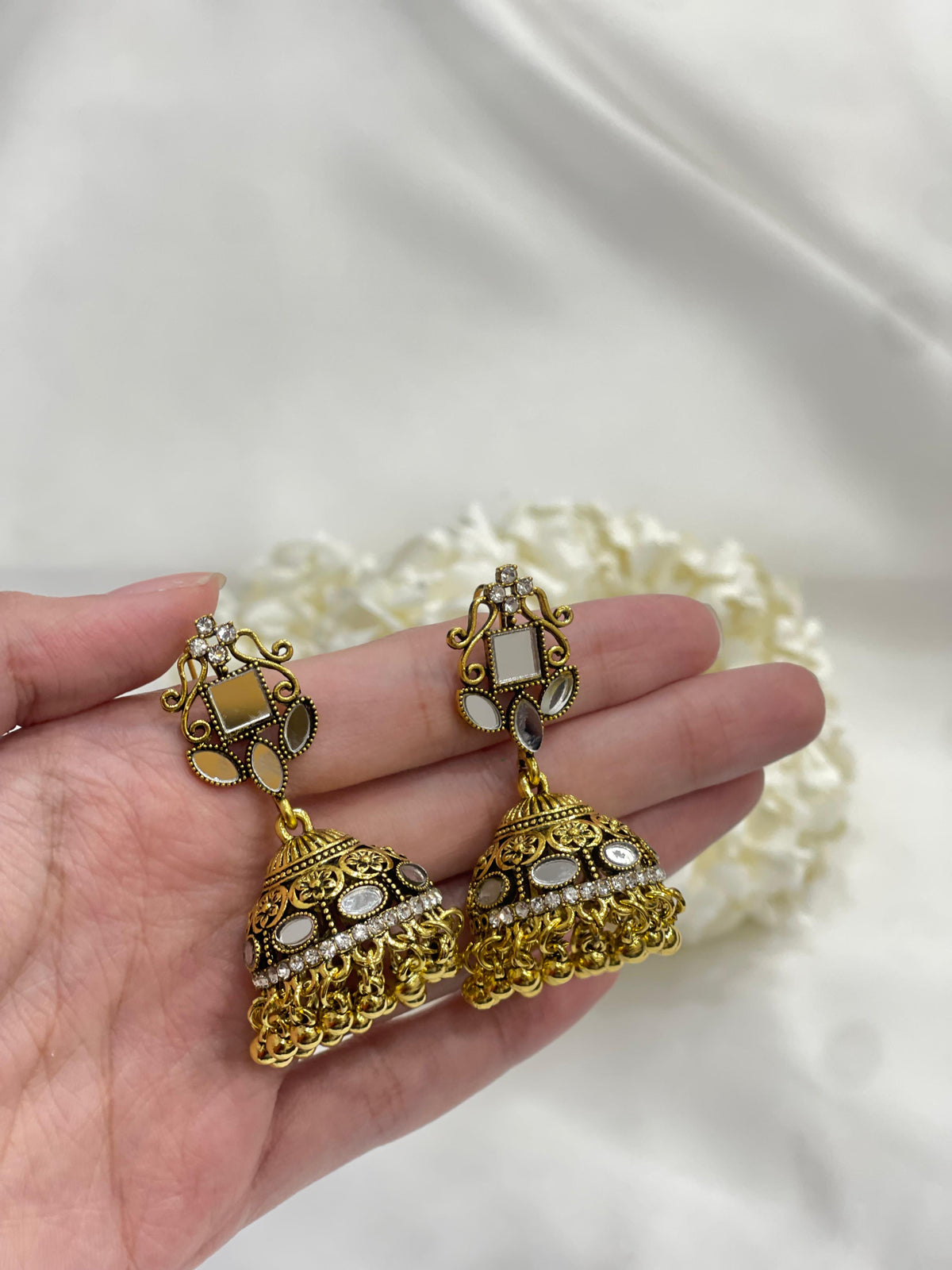 Misbah antique gold(Sheharbano)