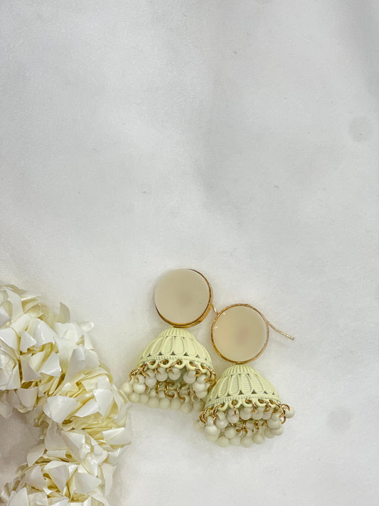 Gol matt jhumka white(Sheharbano)