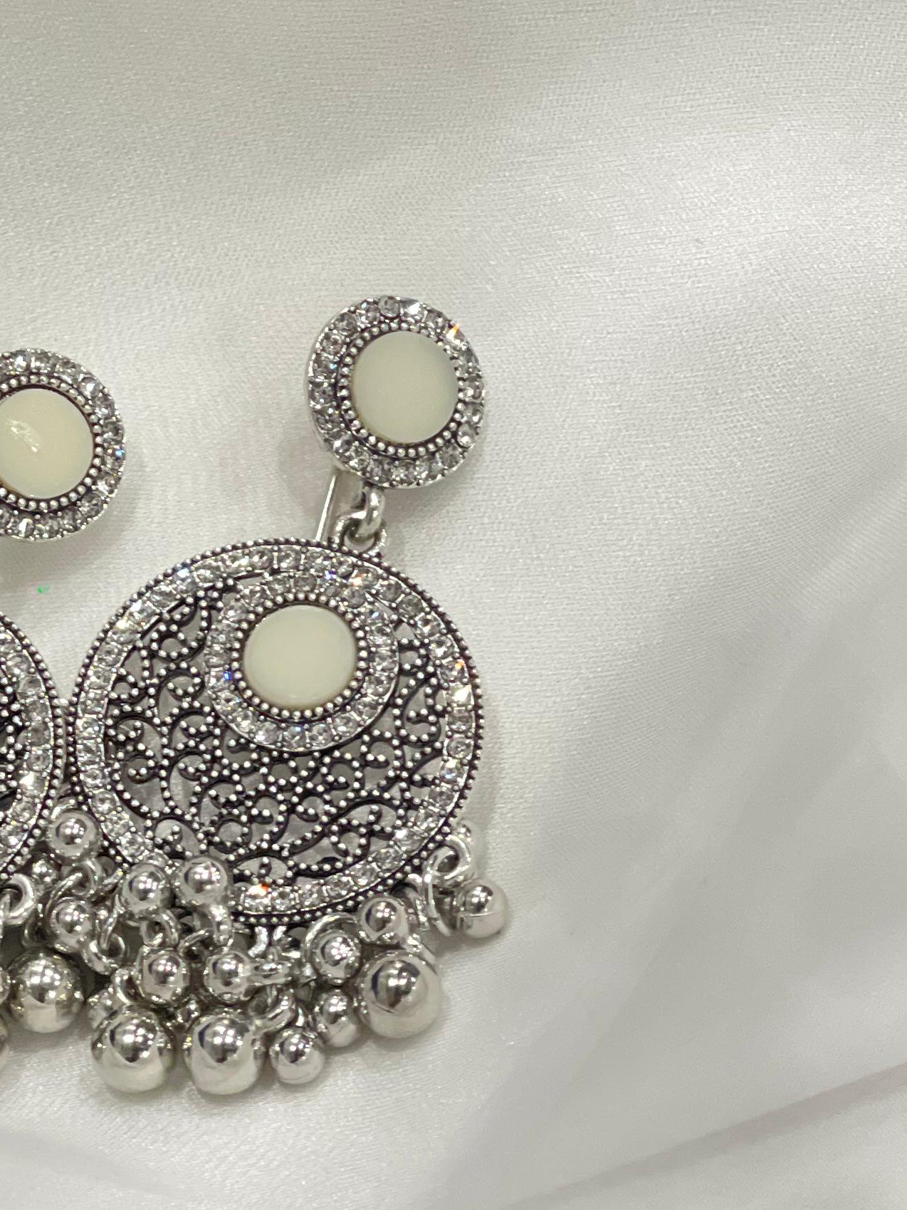 Gol jali ghungroo grey(Sheharbano)