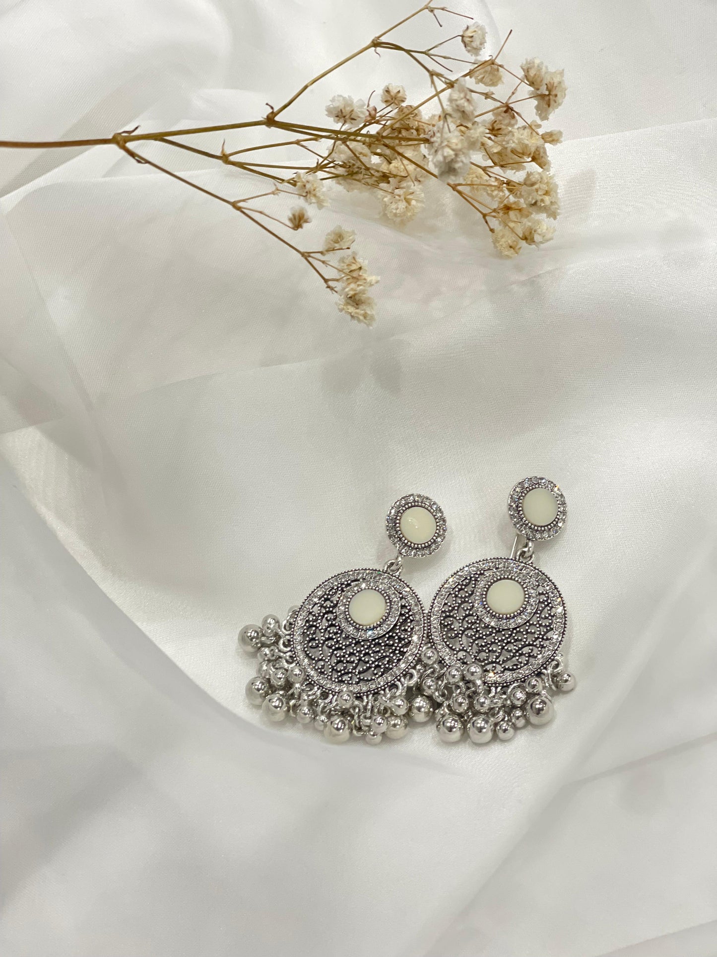 Gol jali ghungroo grey(Sheharbano)
