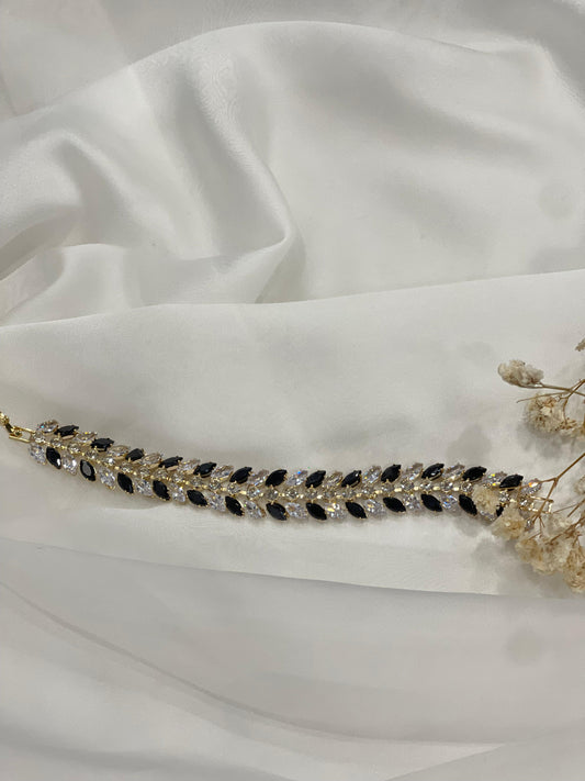 Double Boti Bracelet black(Sheharbano)