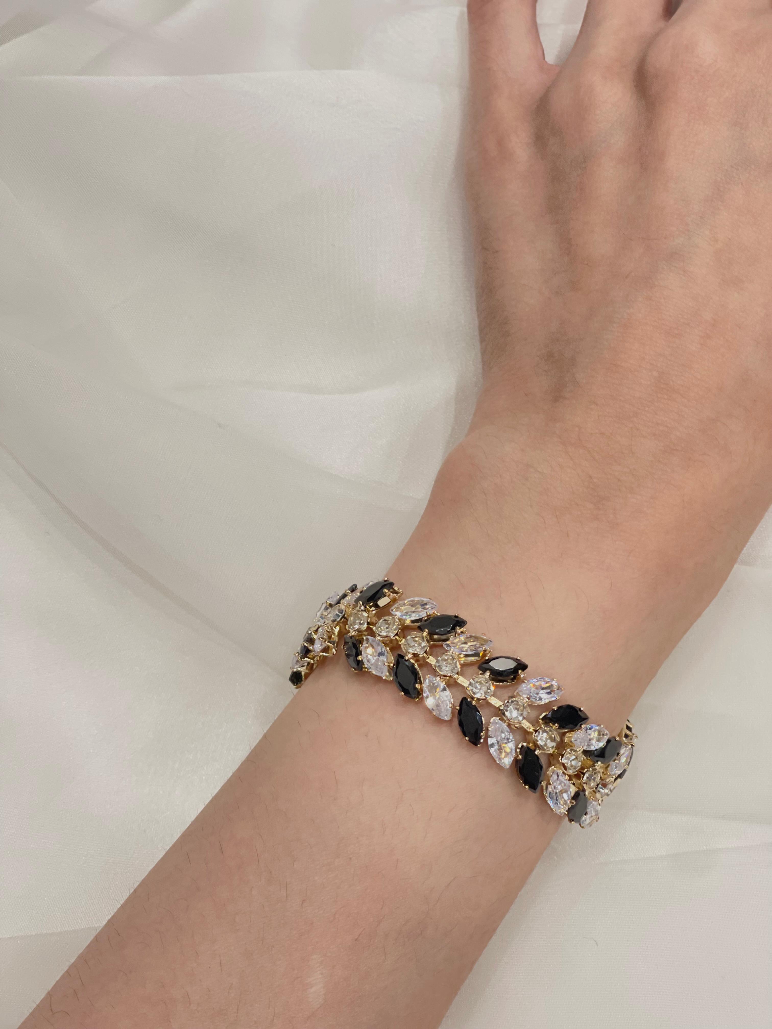 Double Boti Bracelet black(Sheharbano)