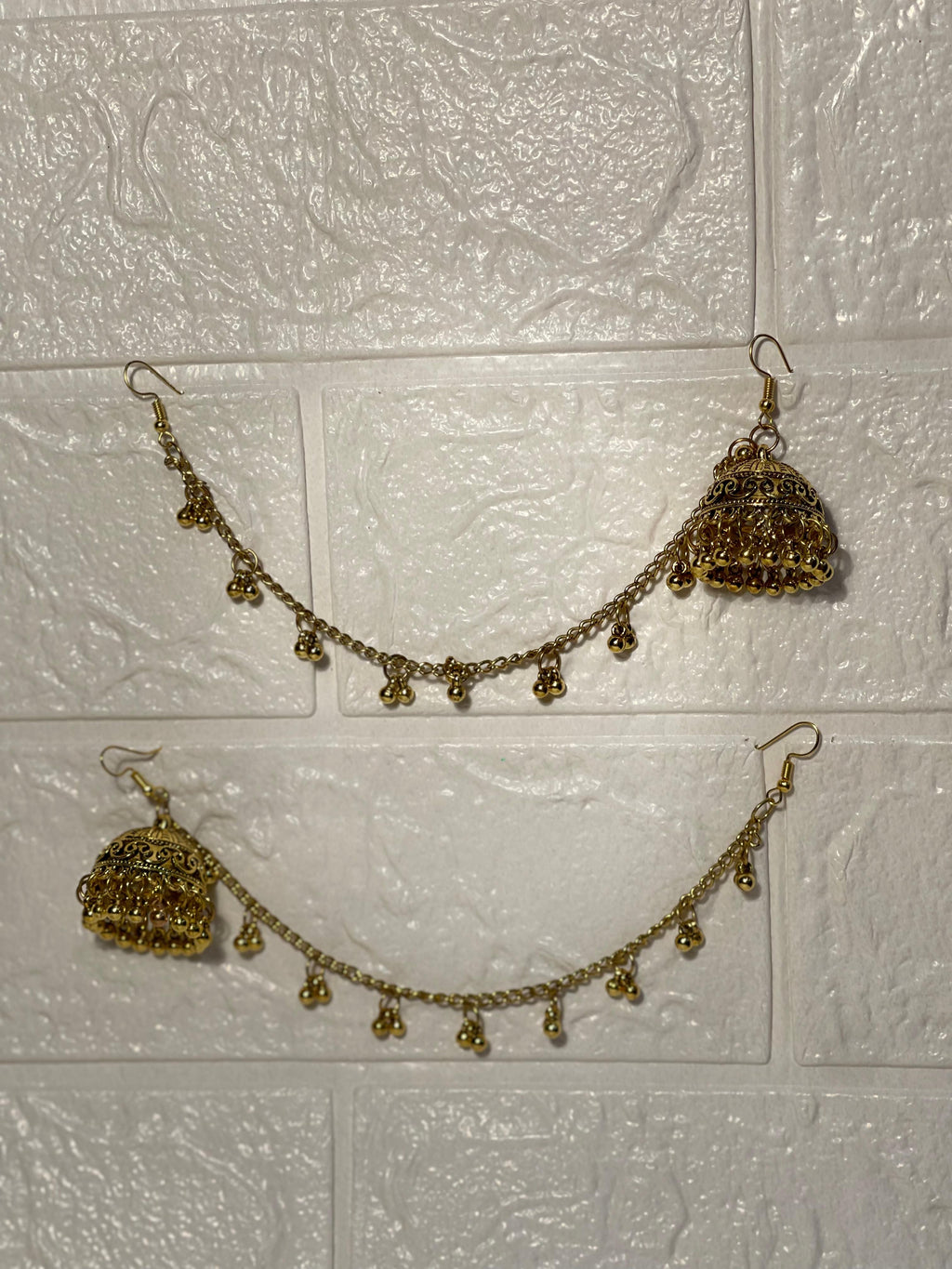 Aik Lari saharay gold (Zartabbano)