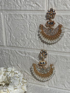 Half moon earring (Zartabbano)