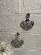 Half moon earring (Zartabbano)
