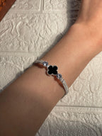 Van cleef & arpels bracelet black and silver(Mahnoorbano)