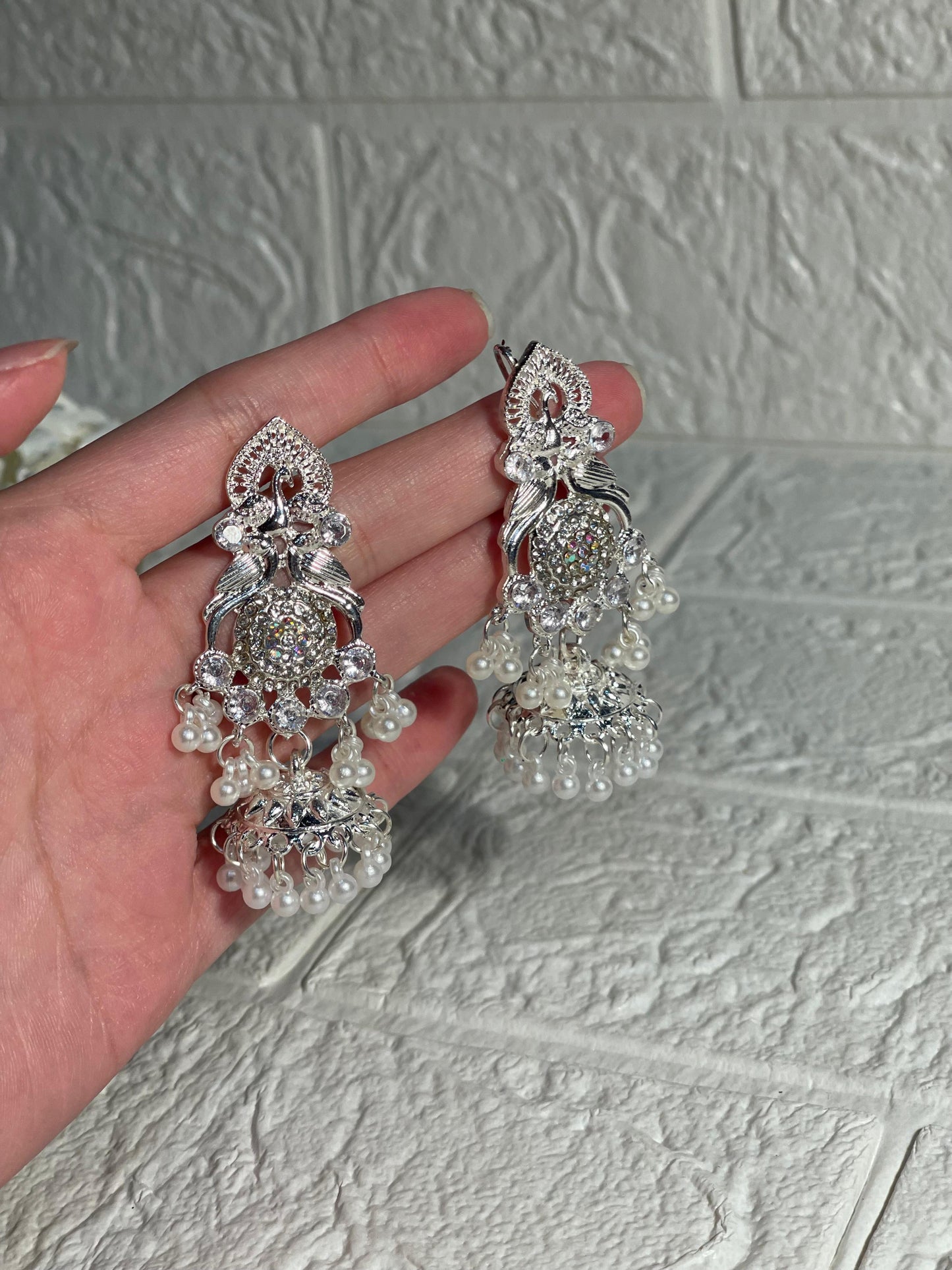 Morni moti- Silver (Mahnoorbano)