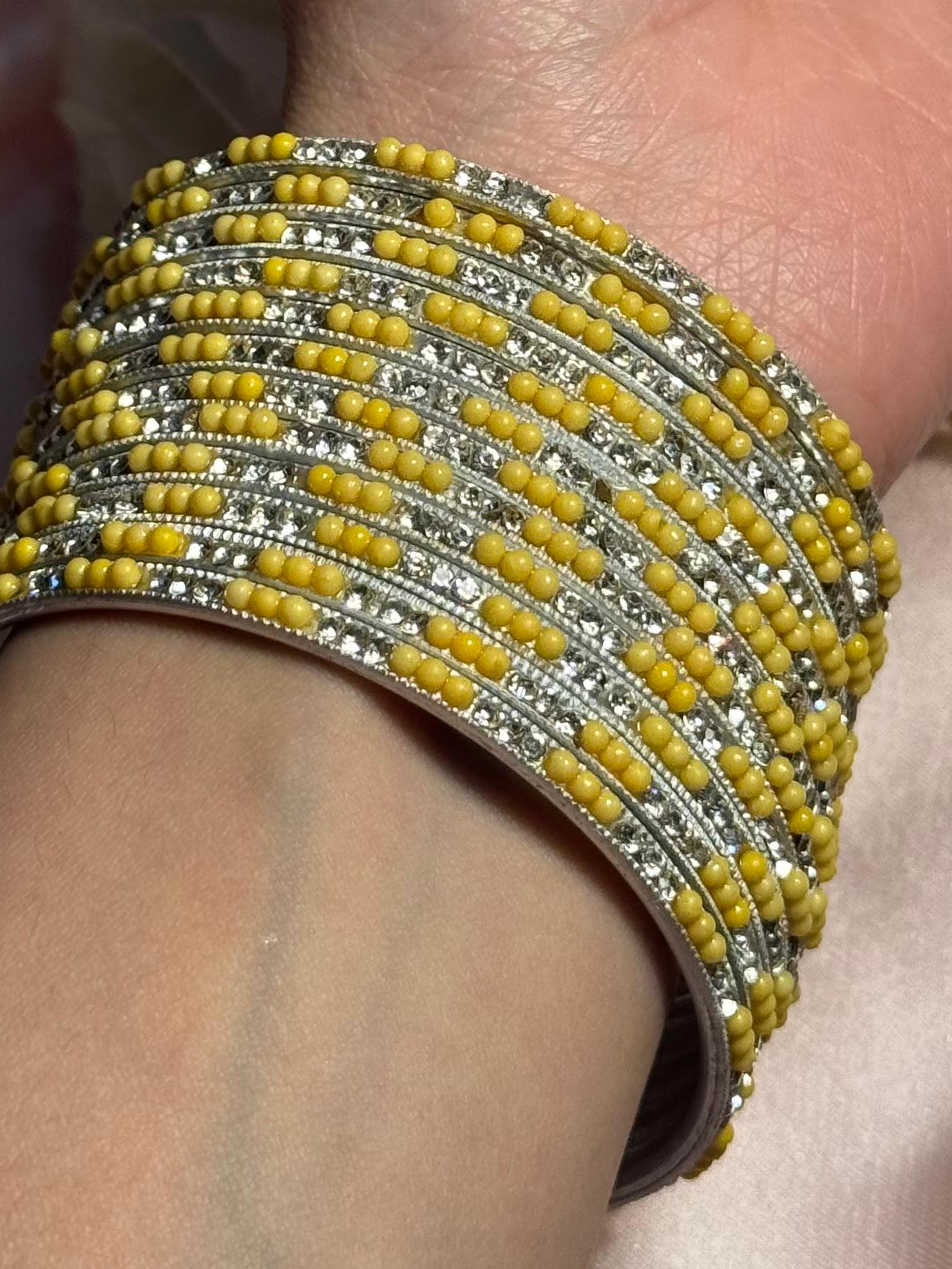 Neha Bangles (Yellow and silver )
