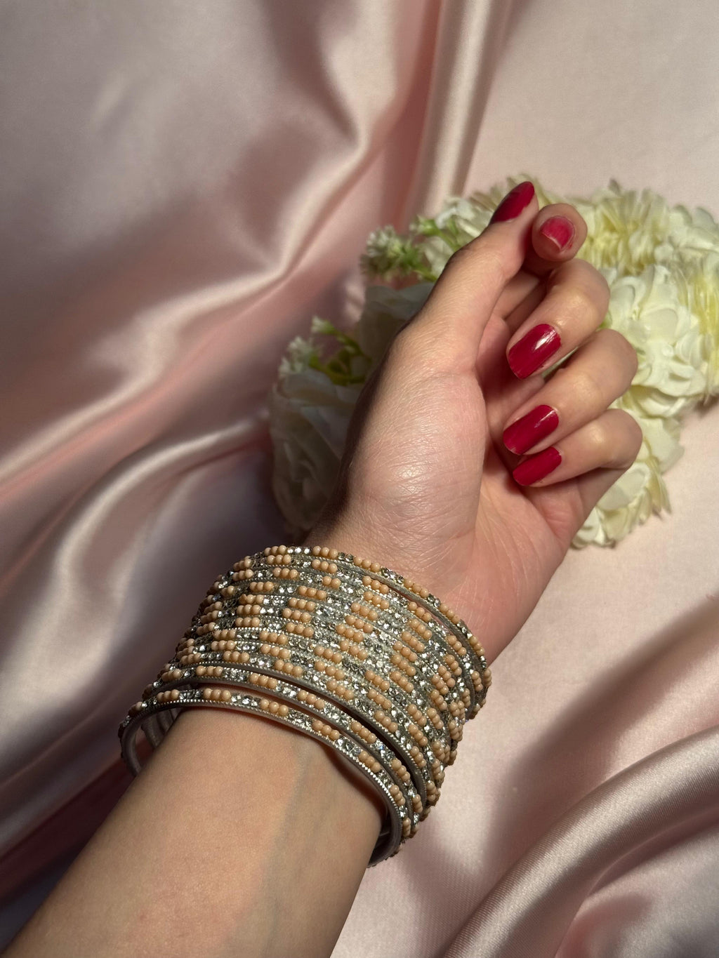 Neha Bangles (peach and silver)
