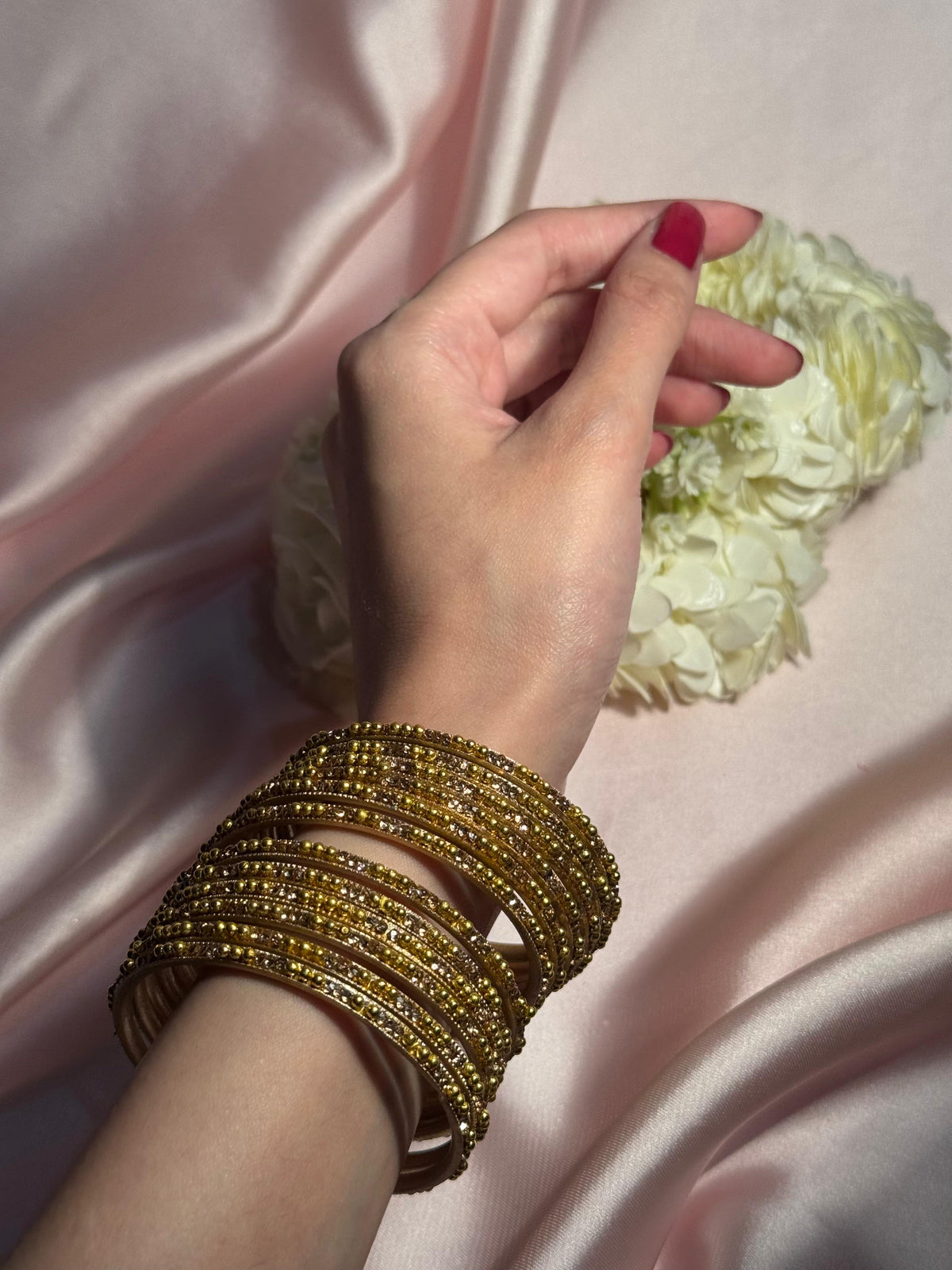 Neha Bangles (gold)