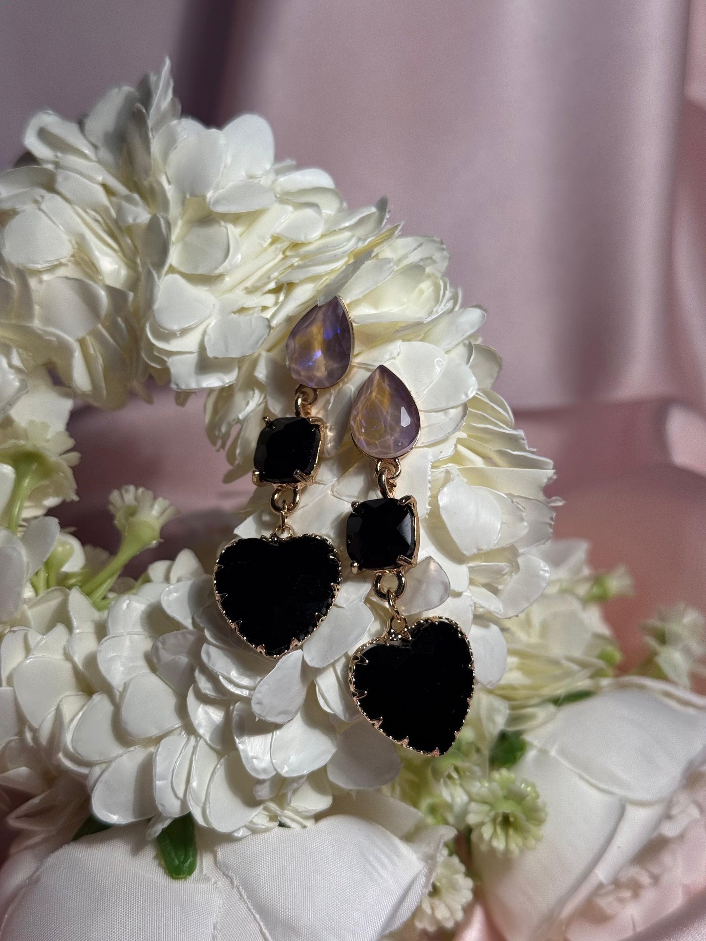 Enamel Hearts Earrings-black