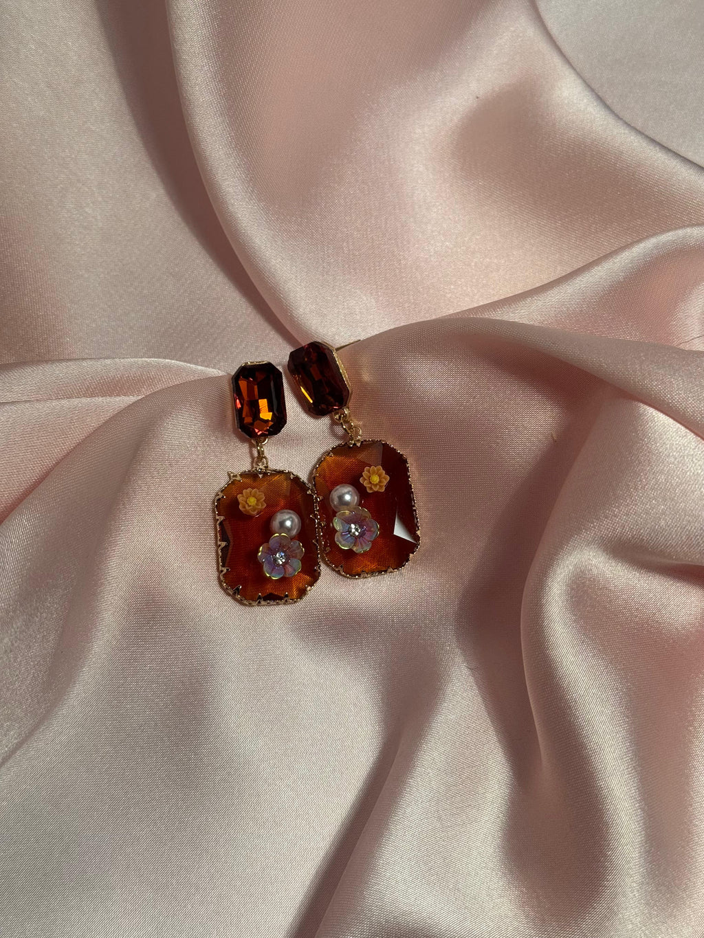 Enamel Floral Rectangle-brown