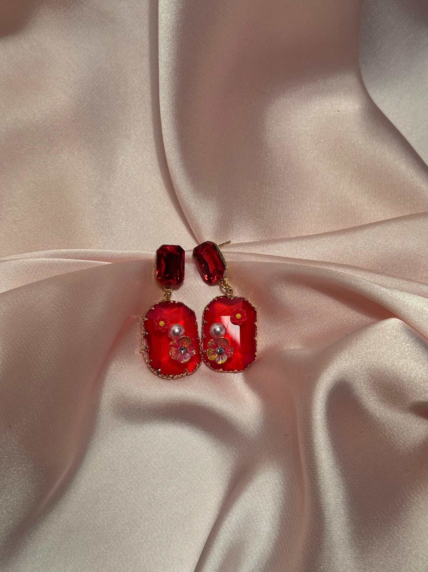 Enamel Floral Rectangle-red