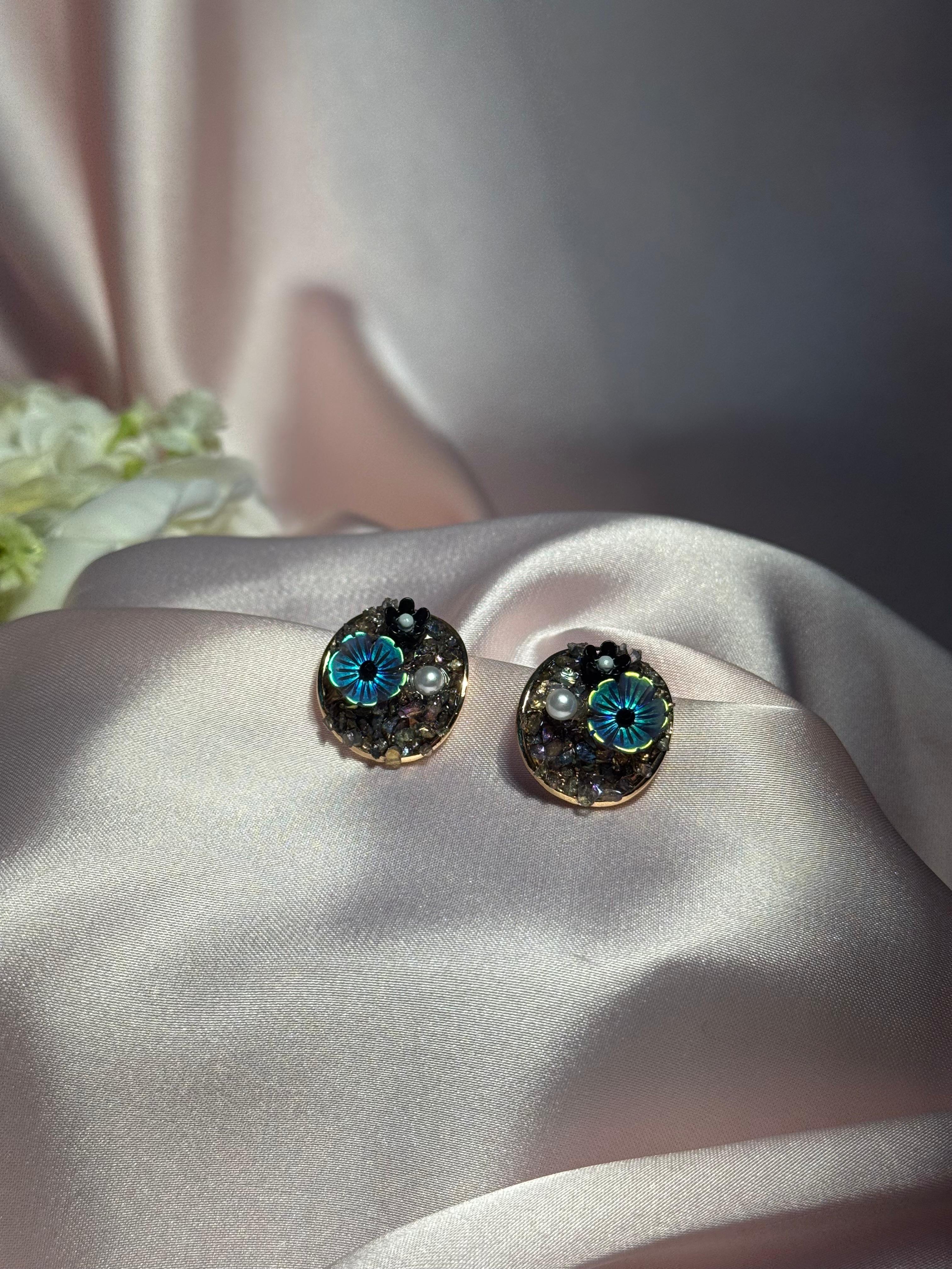 Enamel Round earrings-black