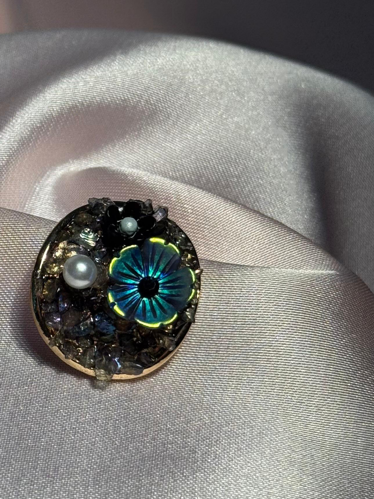 Enamel Round earrings-black