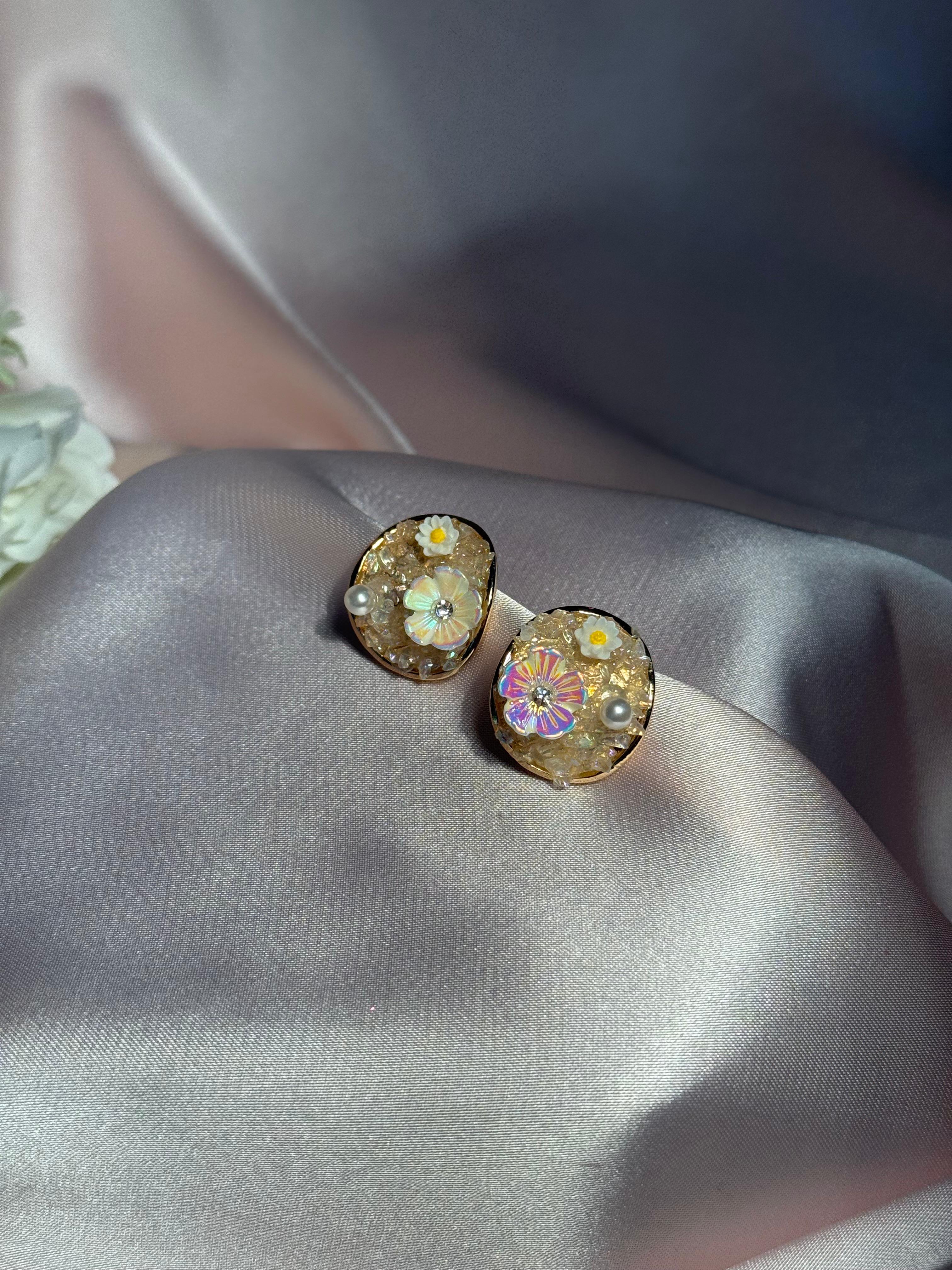 Enamel Round earrings-beige