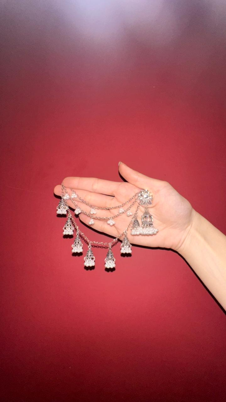 Floral cage with silver saharay