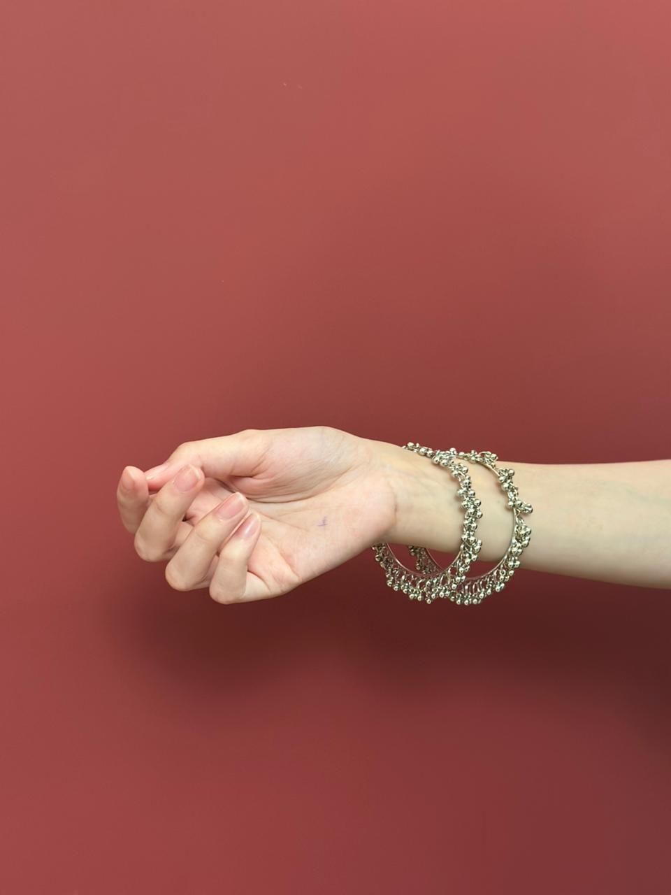 Ghungroo Bangles-white